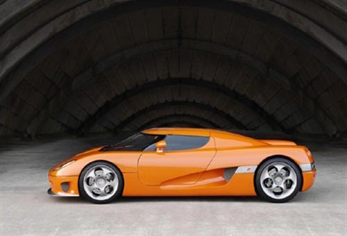 04-Koenigsegg CCR (388kmh).jpg